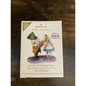 2011 Disney's Special Edition Hallmark Keepsake Ornament Teatime in Wonderland